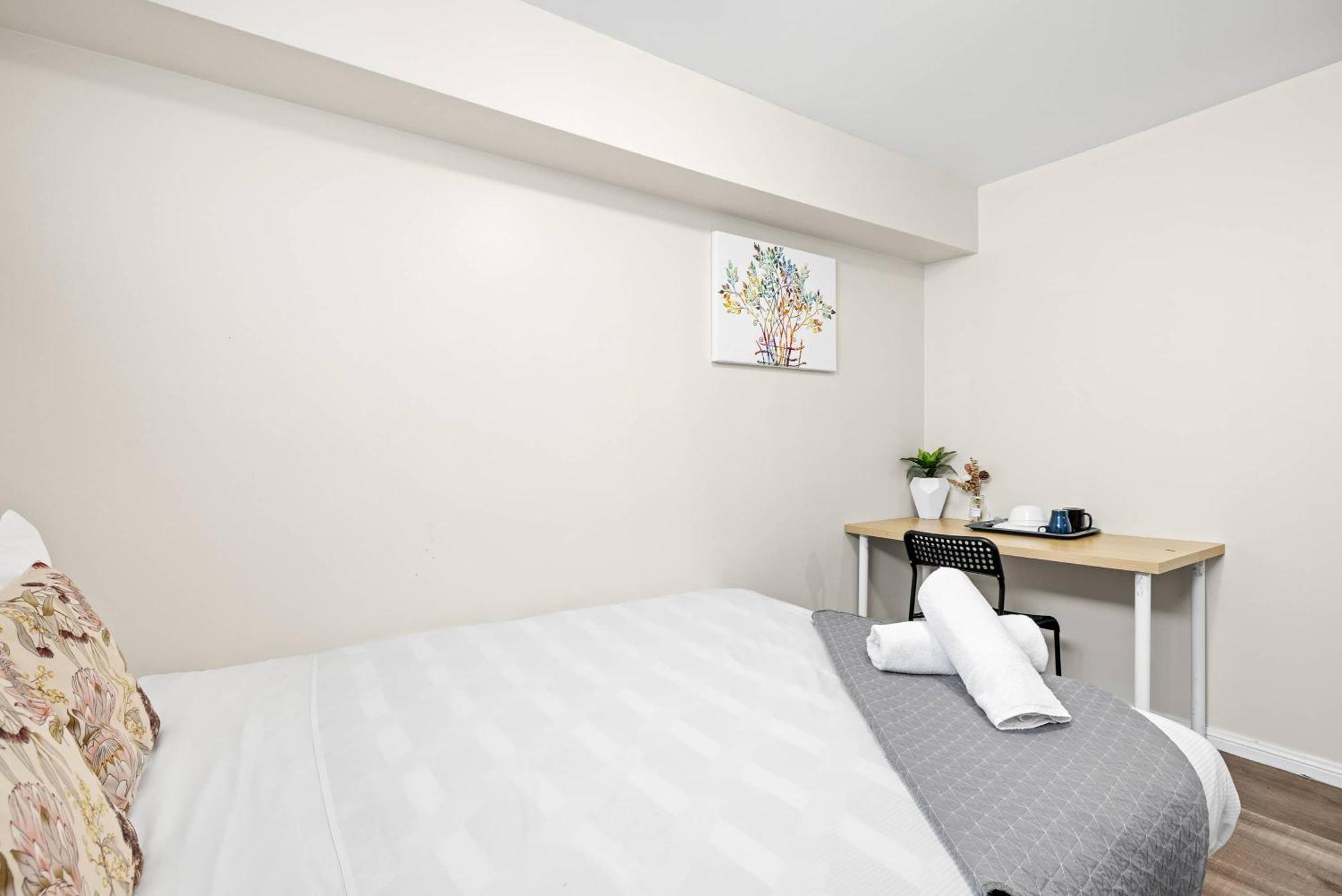 1 Private Double Room In Carramar 1 Sydney Exteriör bild